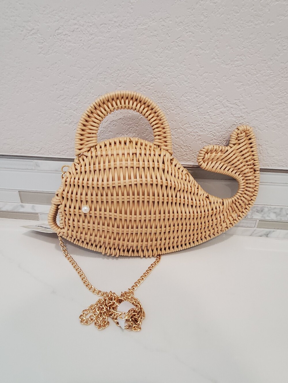 Tommy Bahama Wicker Whale Purse, Chain Strap, in Natural Color, Pearl Eyes - Picture 3 of 7